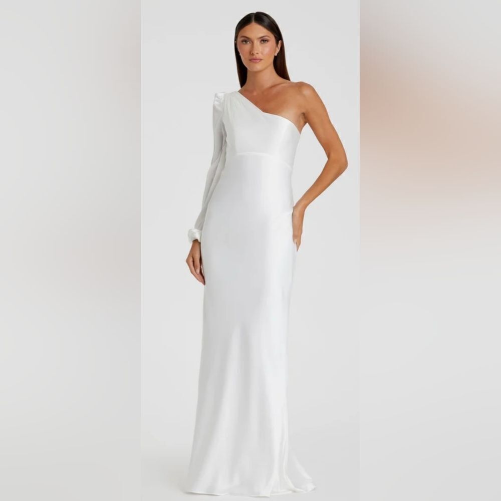 Mac Duggal White One-Shoulder Satin Evening Gown